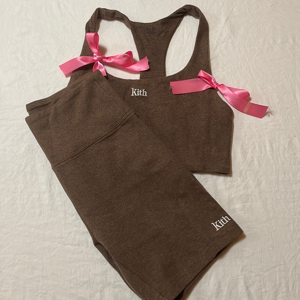 Kith active set